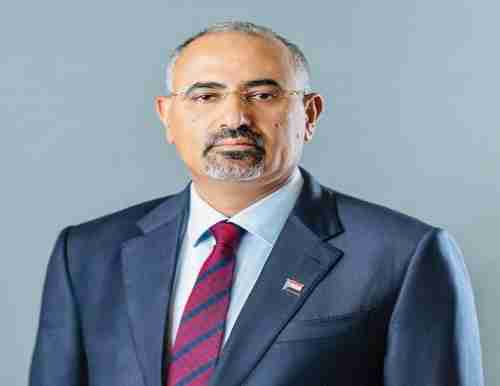 الرئيس الزُبيدي يُعزُّي في وفاة مستشار محافظ شبوة الشيخ طالب السليماني