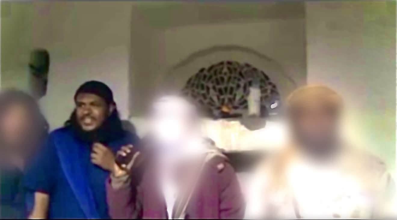 إطلاق سراح منشد سابق في القاعدة بعد أكثر من 3 سنوات بسجن عدن